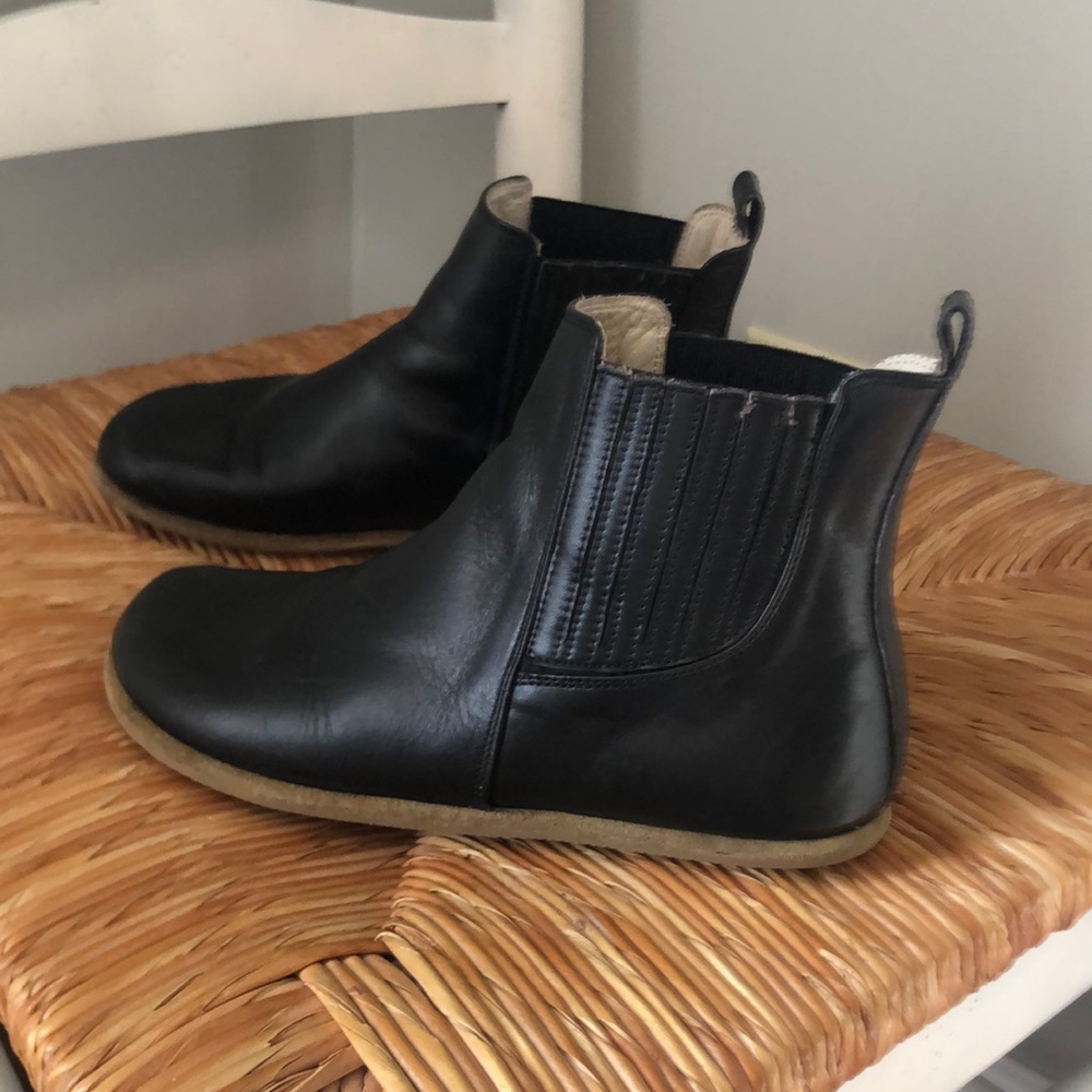 Barefoot Lila Chelsea Boots - Anya’s shop